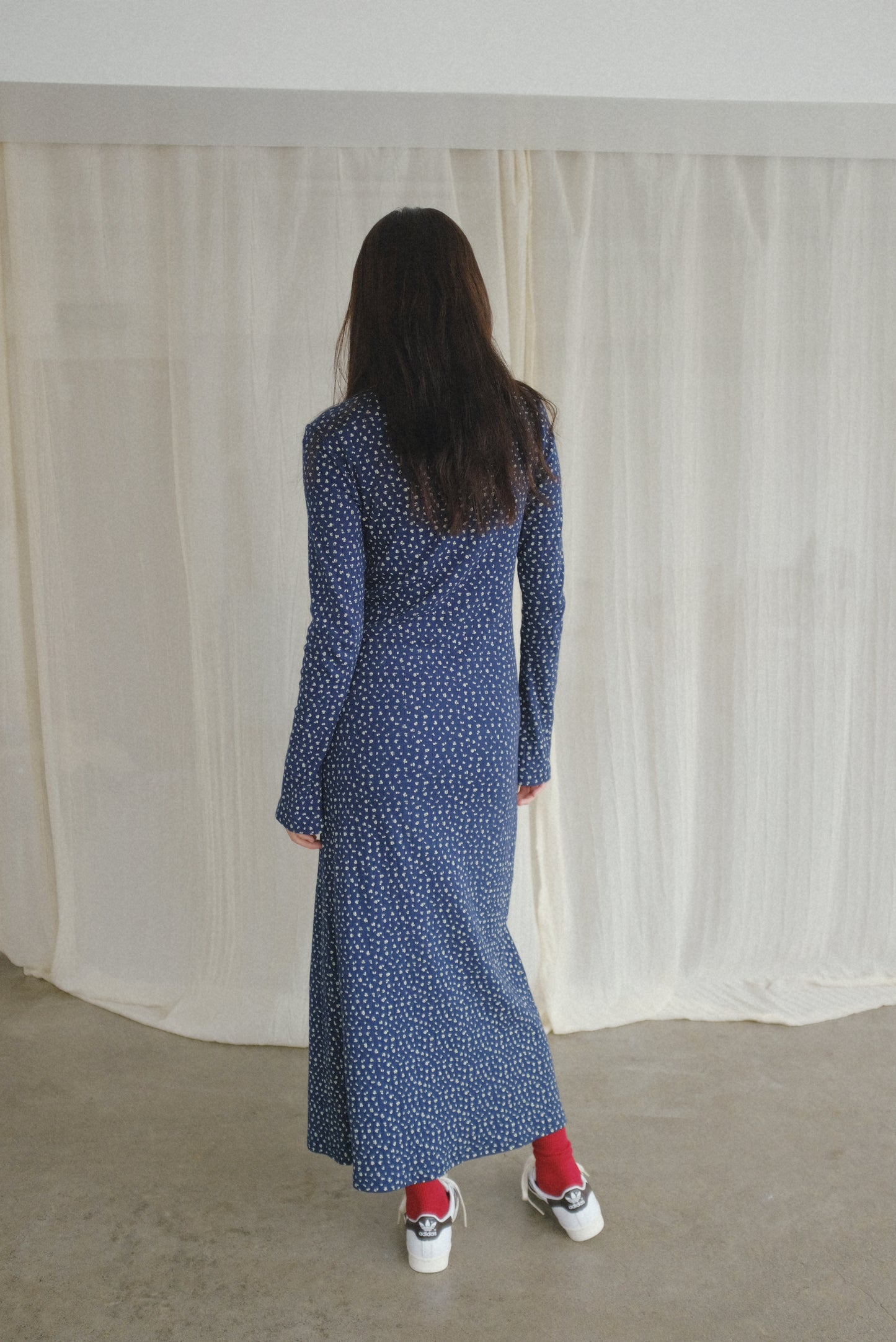 DEERTRIP | midsummer’s dream | navy dress