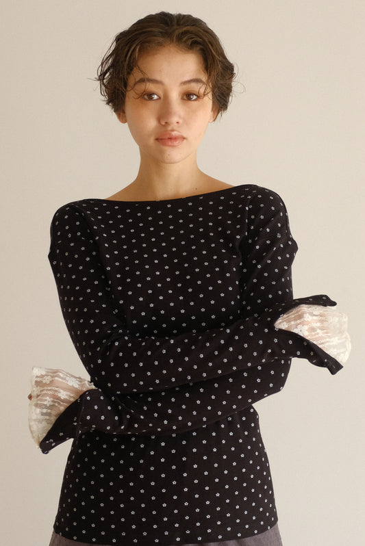 DEERTRIP | Reversible Dot | Lace Sleeve Top