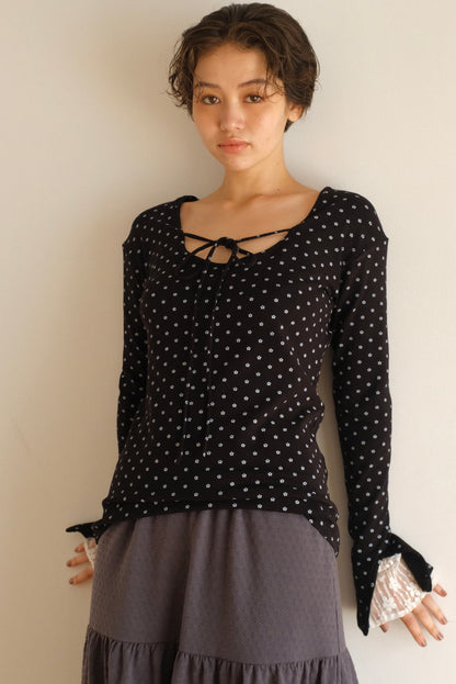 DEERTRIP | Reversible Dot | Lace Sleeve Top