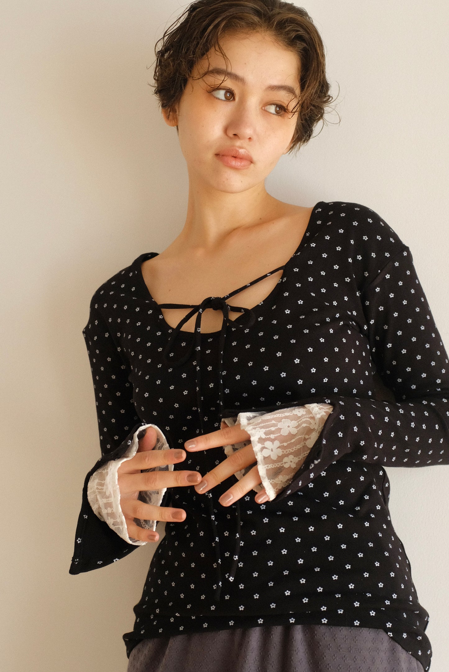DEERTRIP | Reversible Dot | Lace Sleeve Top