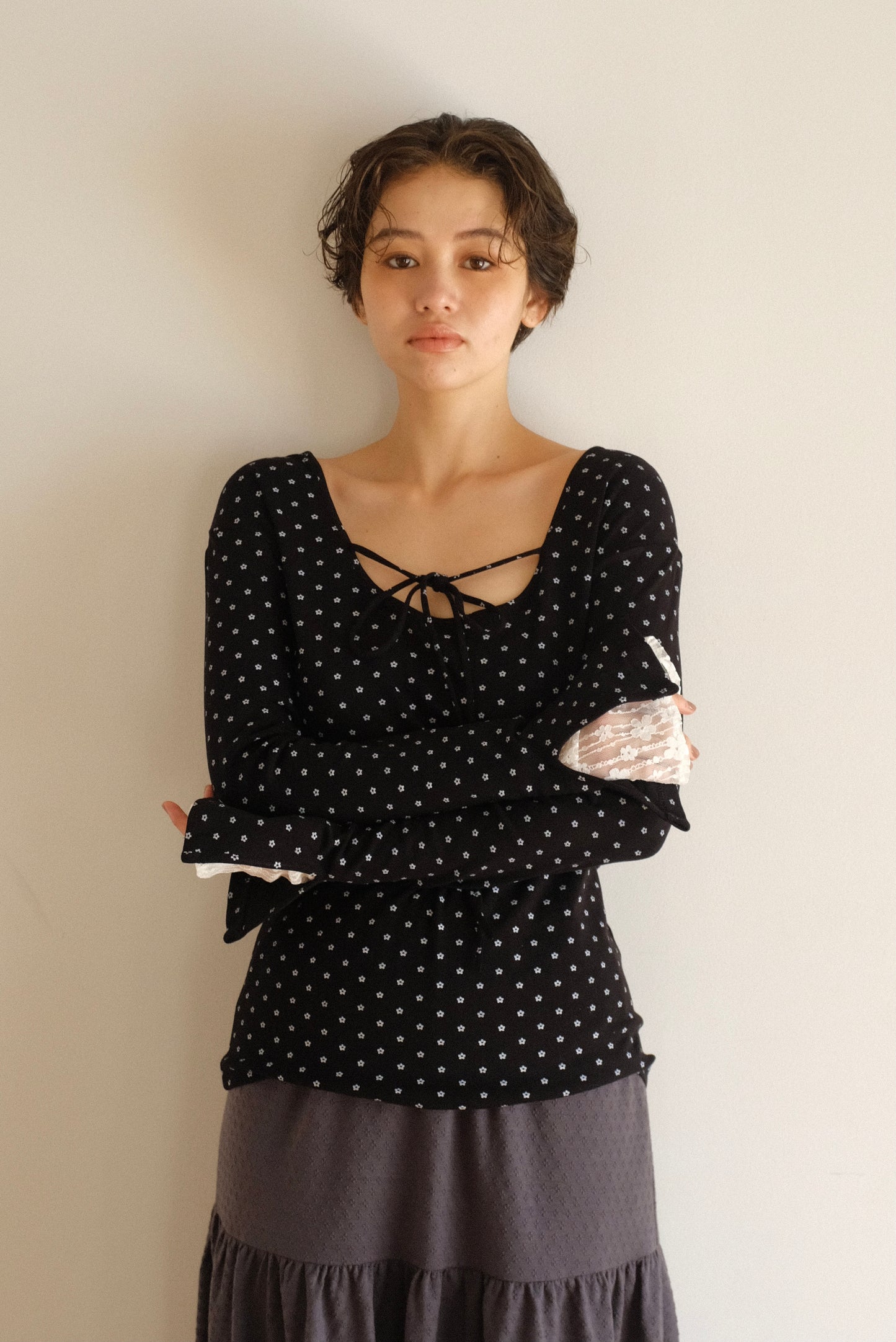 DEERTRIP | Reversible Dot | Lace Sleeve Top