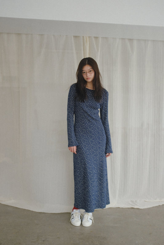 DEERTRIP | midsummer’s dream | navy dress